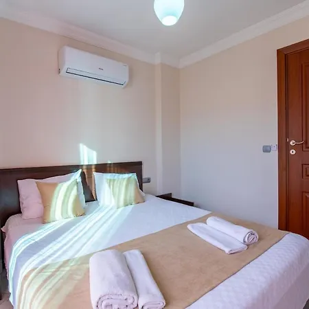 Coral6 With Private Pool And Direct Sea Views Fethiye