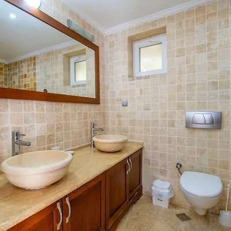 Coral6 With Private Pool And Direct Sea Views Villa
