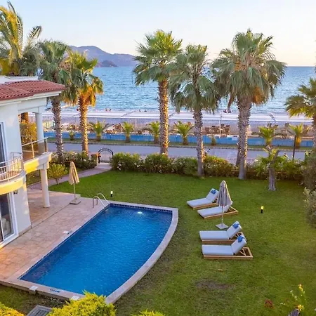 Coral6 With Private Pool And Direct Sea Views Fethiye