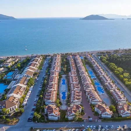 Coral6 With Private Pool And Direct Sea Views Fethiye